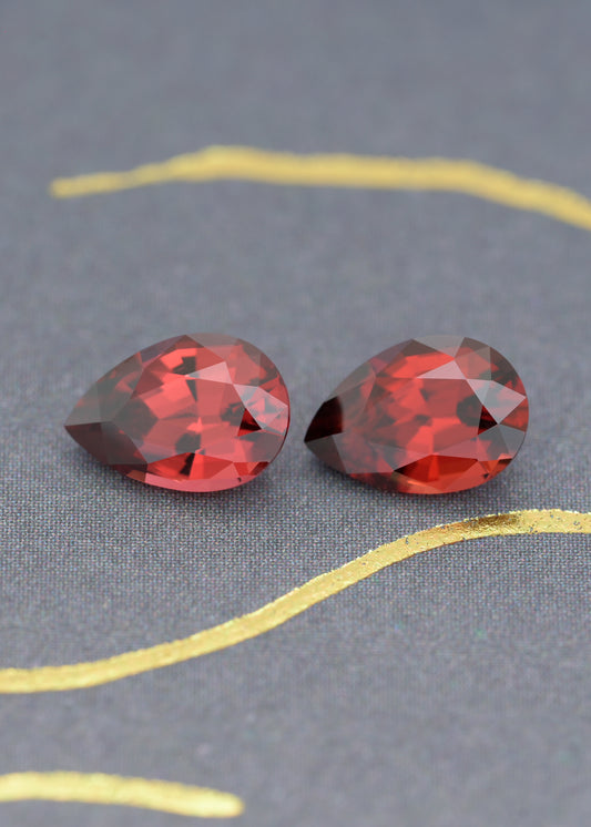Garnet pair 1.56ct