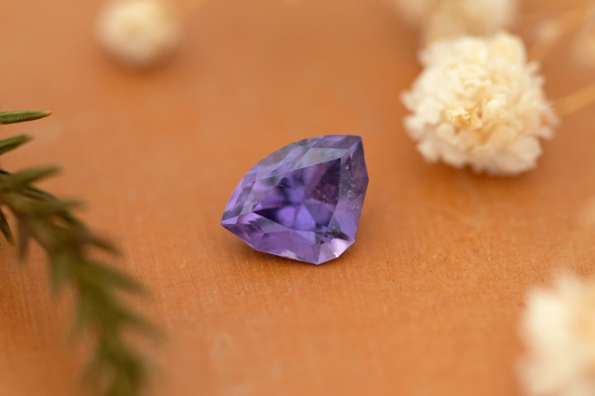 Color-change Sapphire 1.10ct