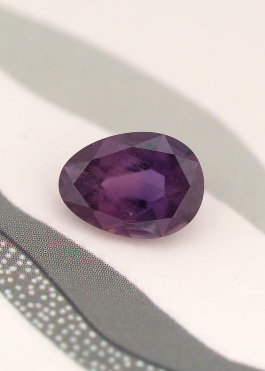 Color change Umba Sapphire 2.04ct
