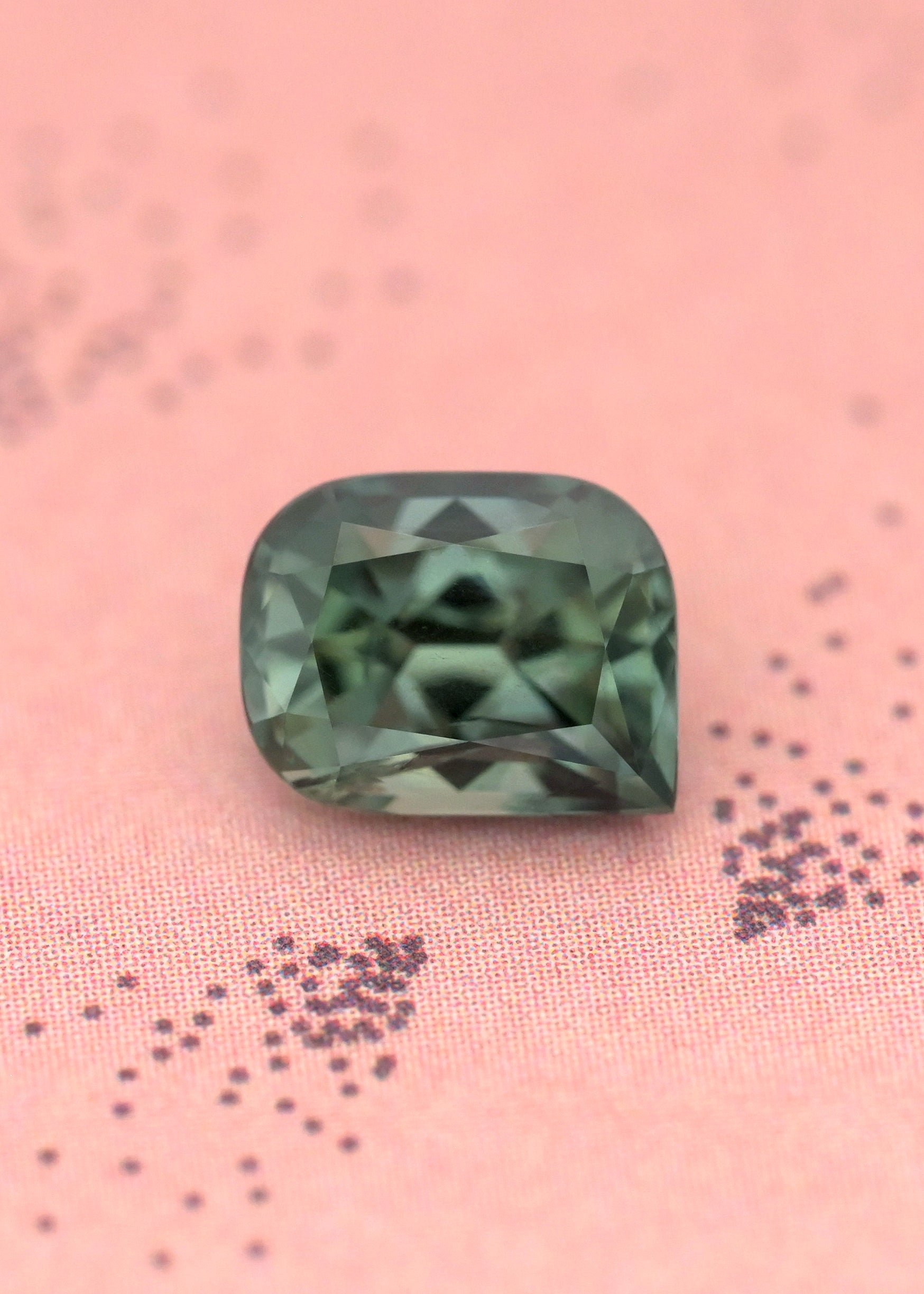 Green Sapphire 1.01ct