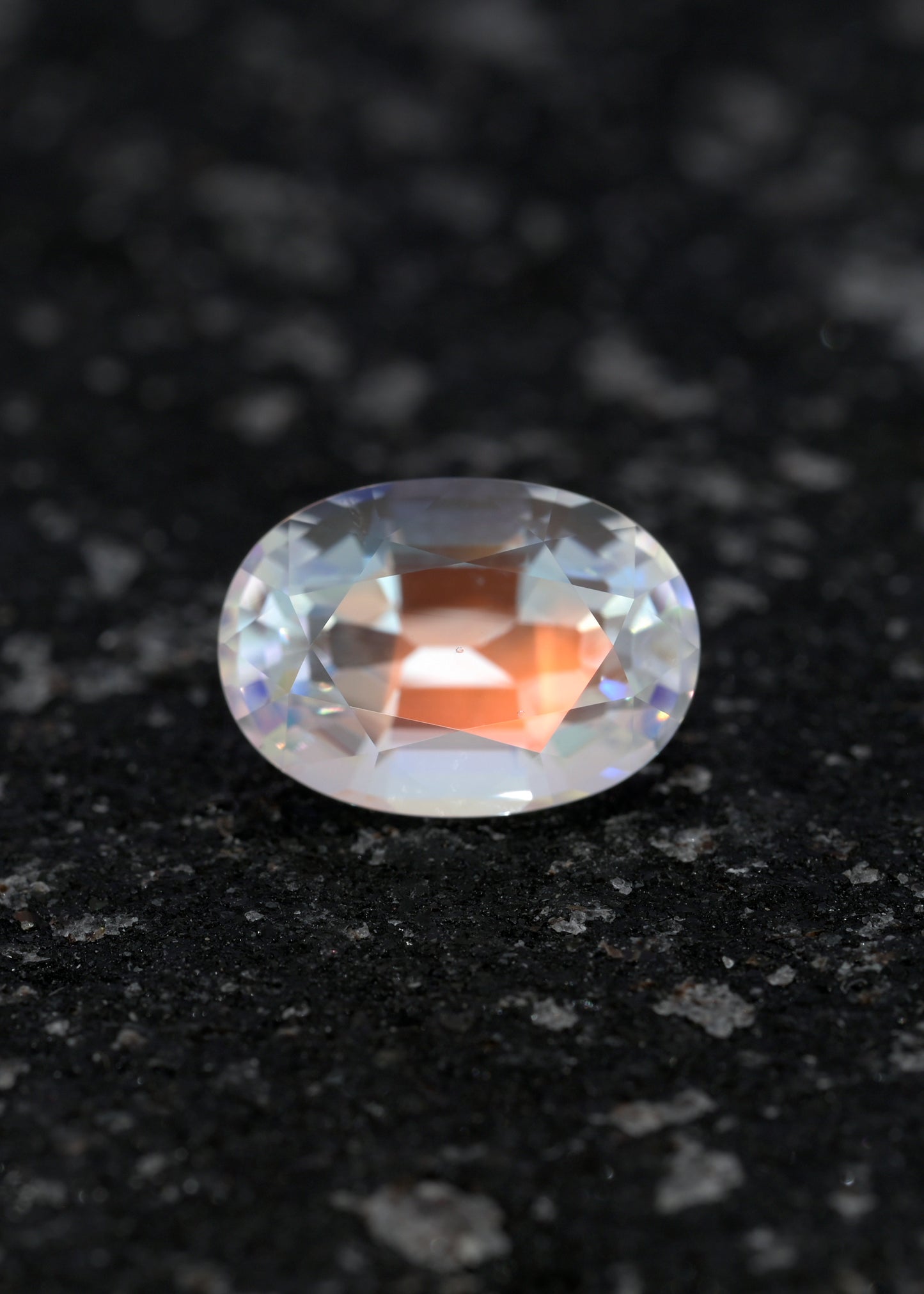 Rainbow Moonstone 1.32ct