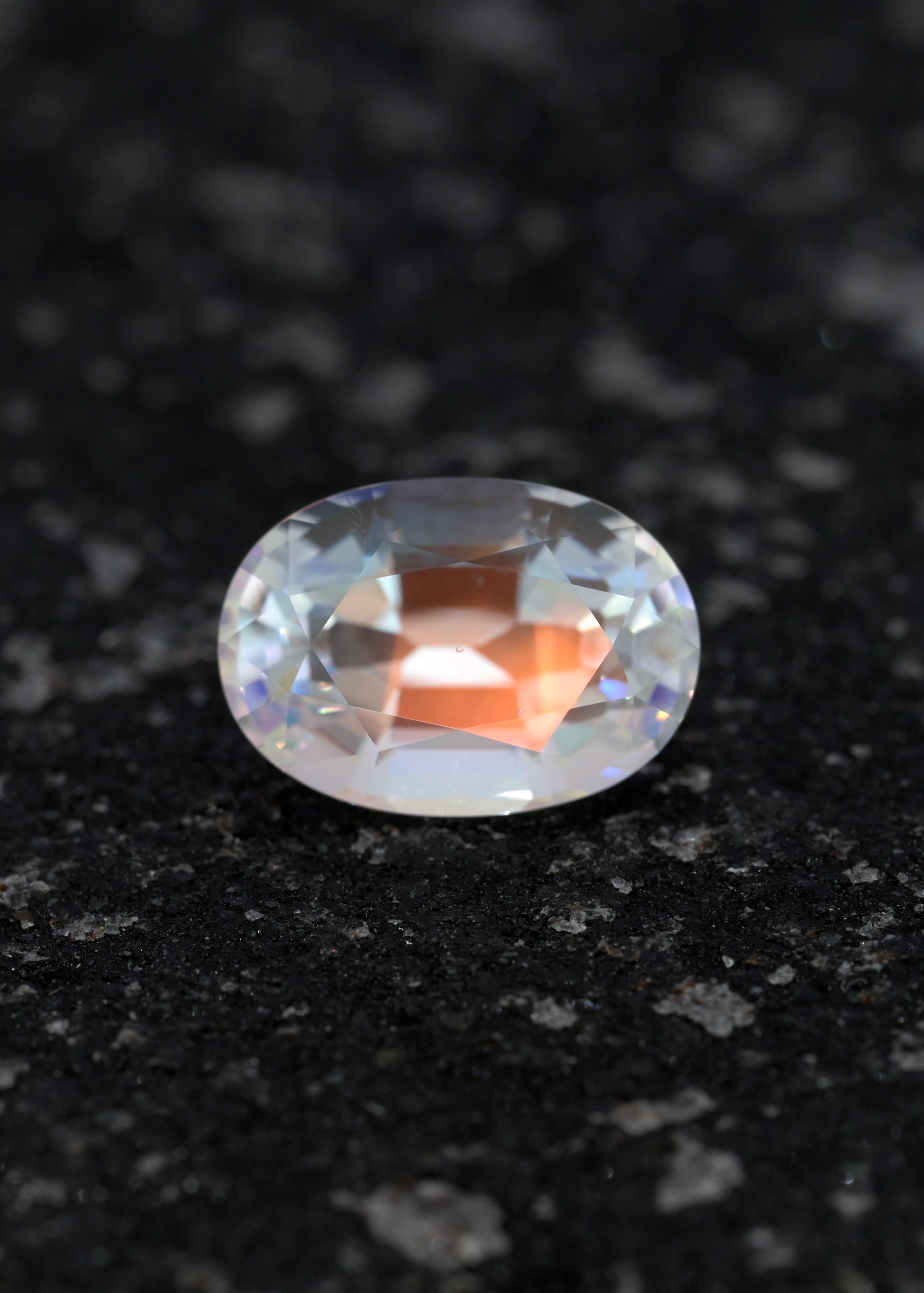 Rainbow Moonstone 1.32ct