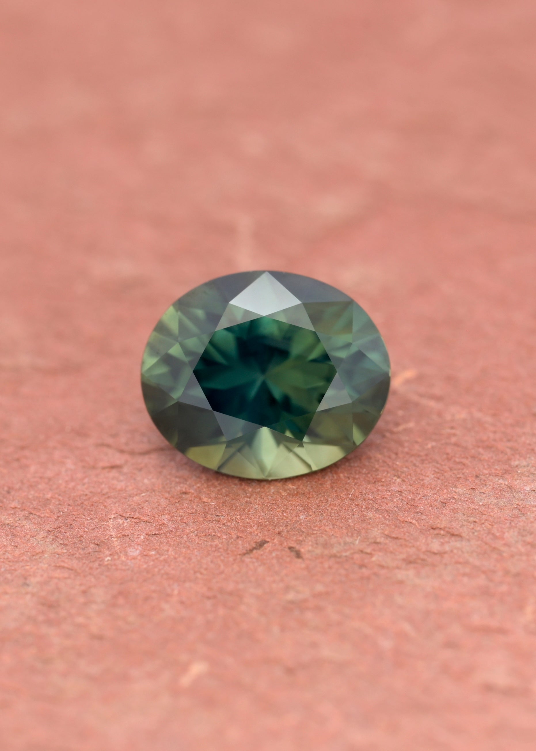 Parti-color Sapphire 1.22ct