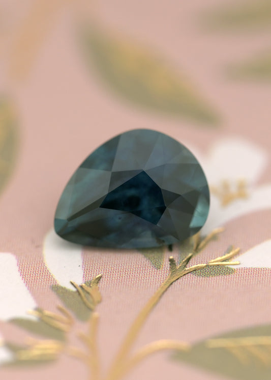 Teal Sapphire 1.72ct