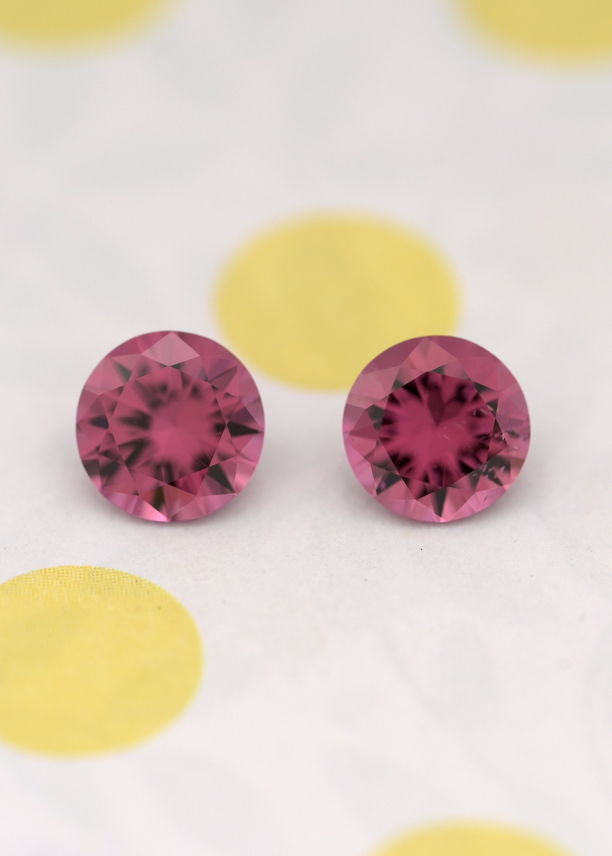 Garnet pair 1.71ct