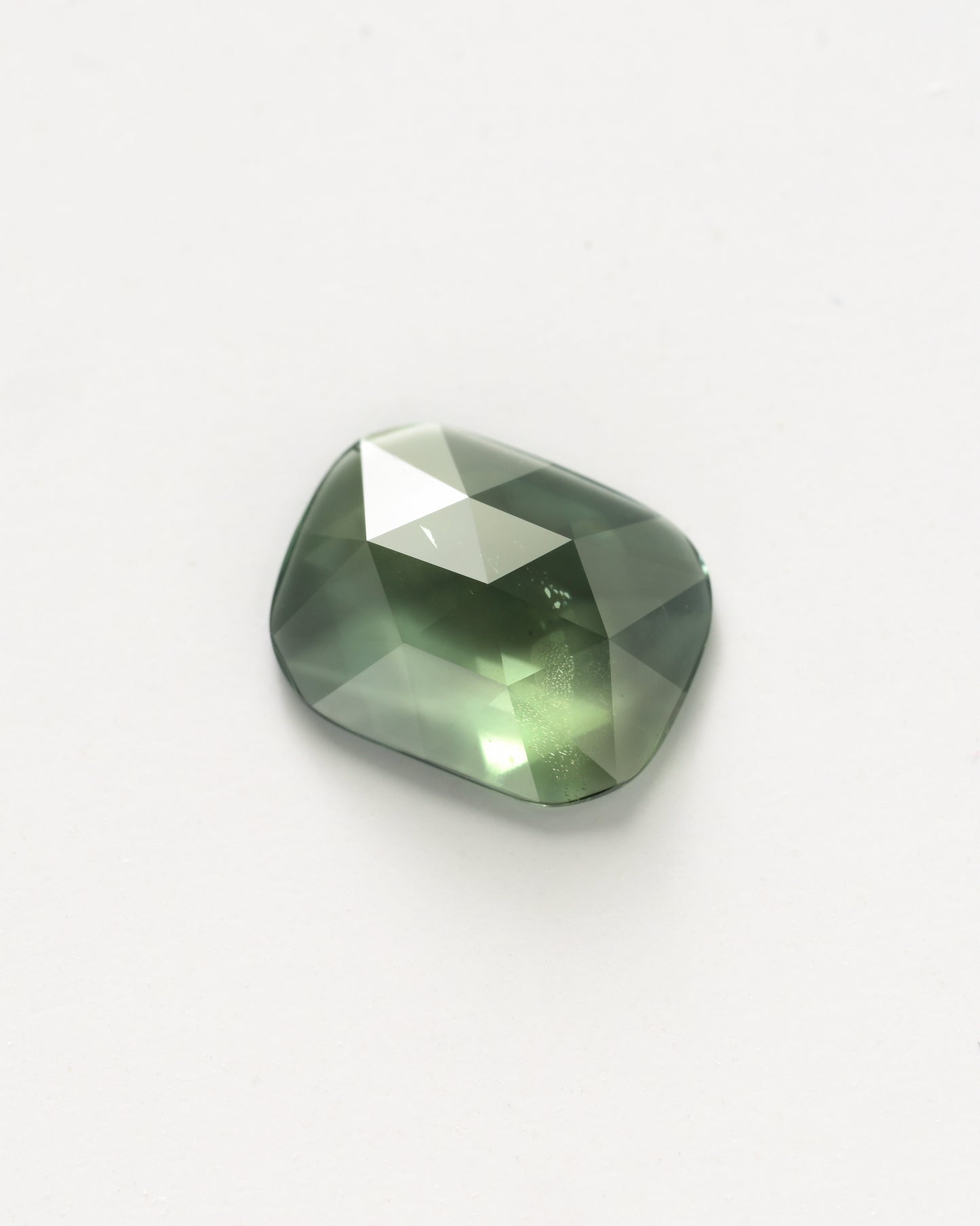 Rose cut Sapphire 0.86ct
