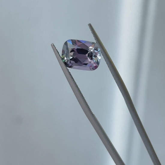 Peacock Tanzanite 2.80ct