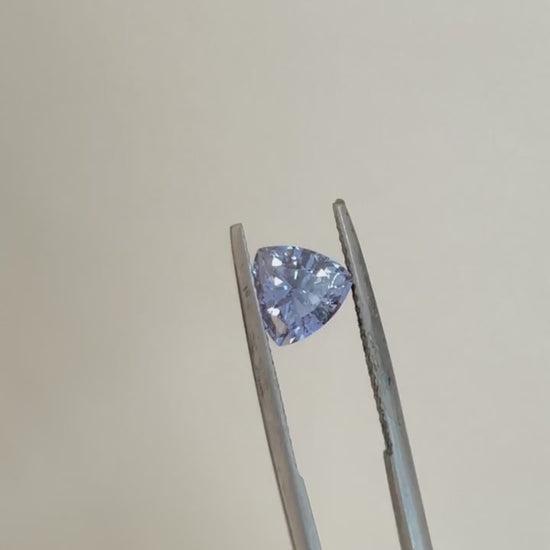 Violet Sapphire 1.55ct