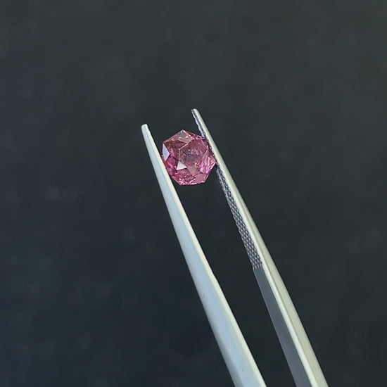 Umba Sapphire 1.36ct
