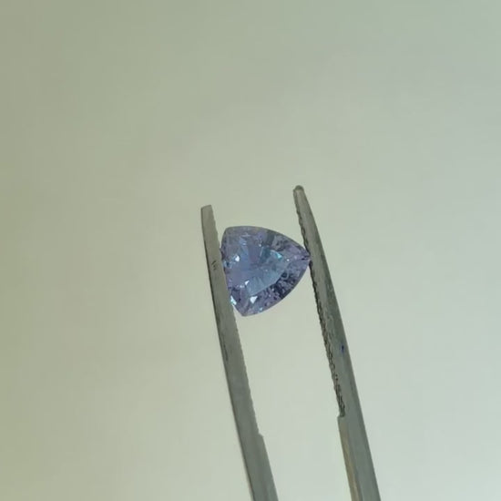 Violet Sapphire 1.55ct