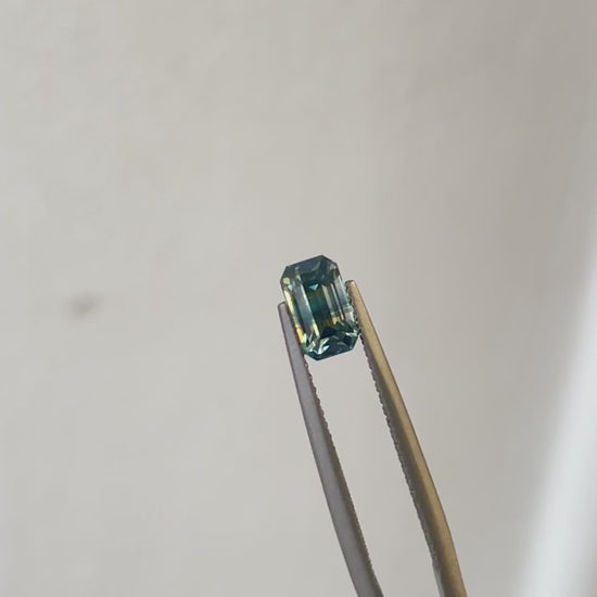 Parti-color Sapphire 1.04ct