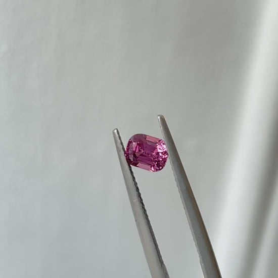 Garnet pair 1.97ct