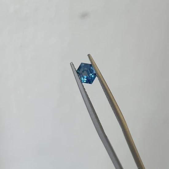 Teal Sapphire 0.68ct