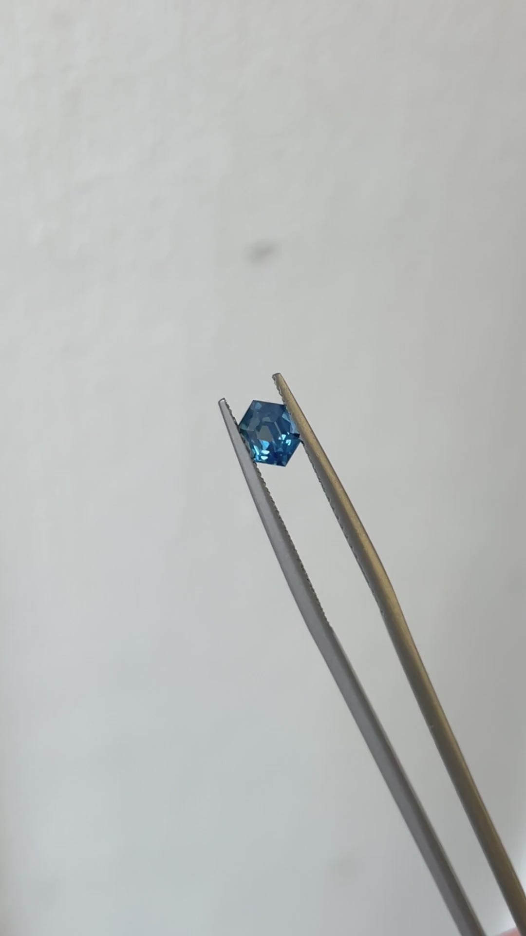 Teal Sapphire 0.68ct