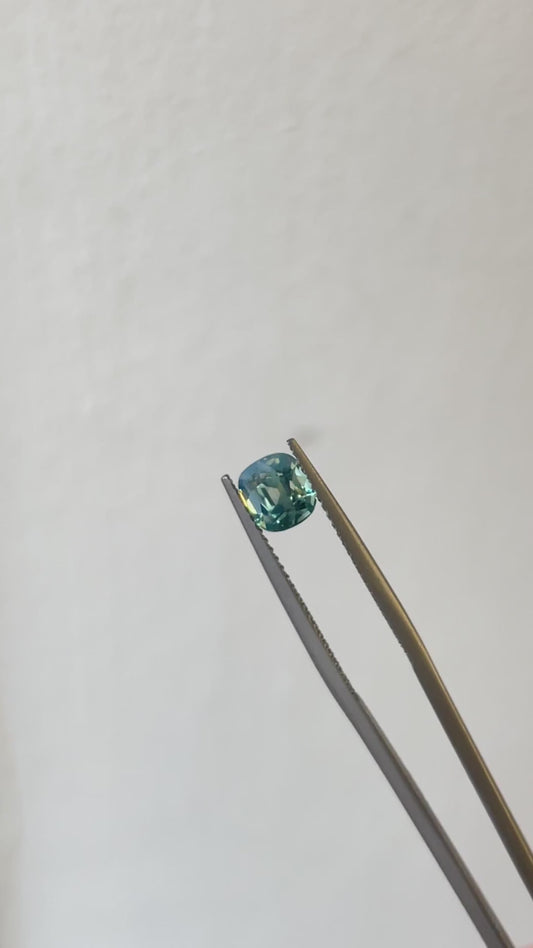 Teal Sapphire 1.38ct