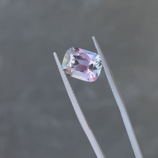Peacock Tanzanite 2.80ct