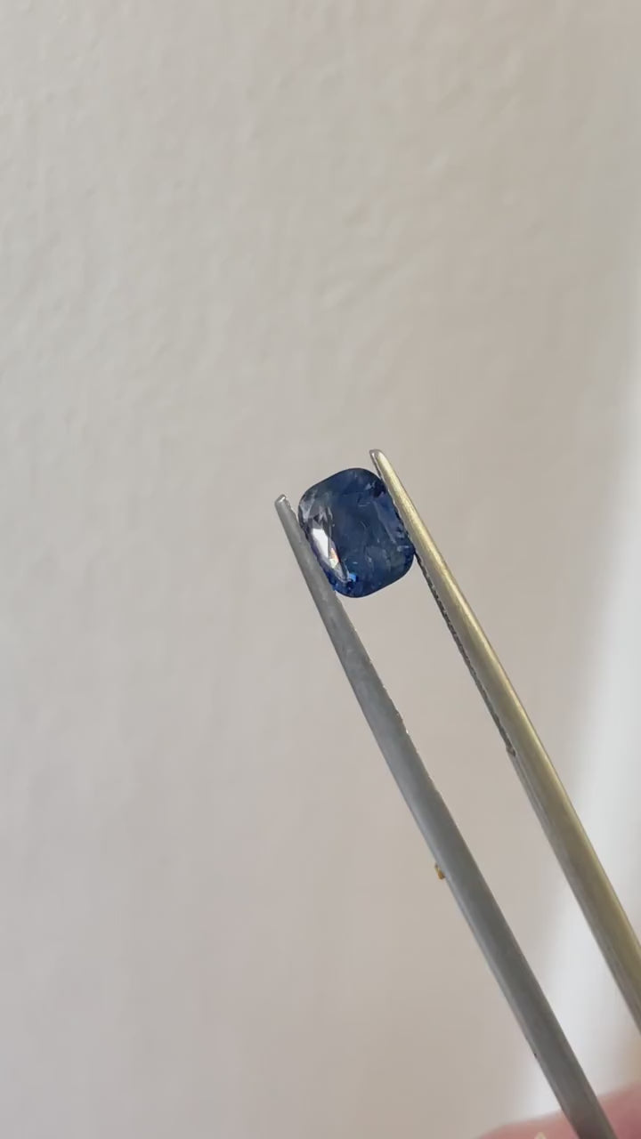 Umba Sapphire 1.95ct