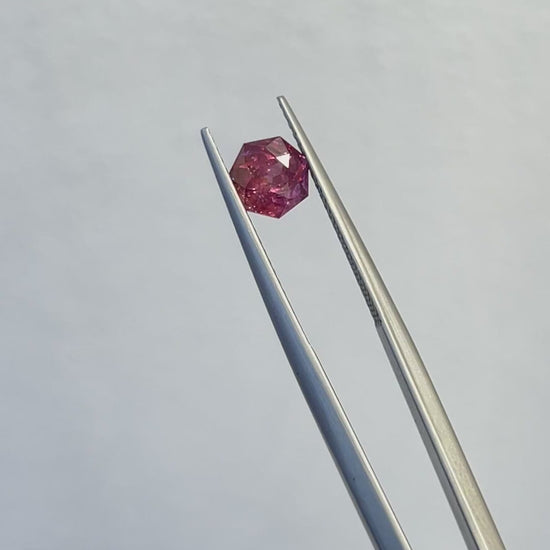 Umba Sapphire 1.36ct
