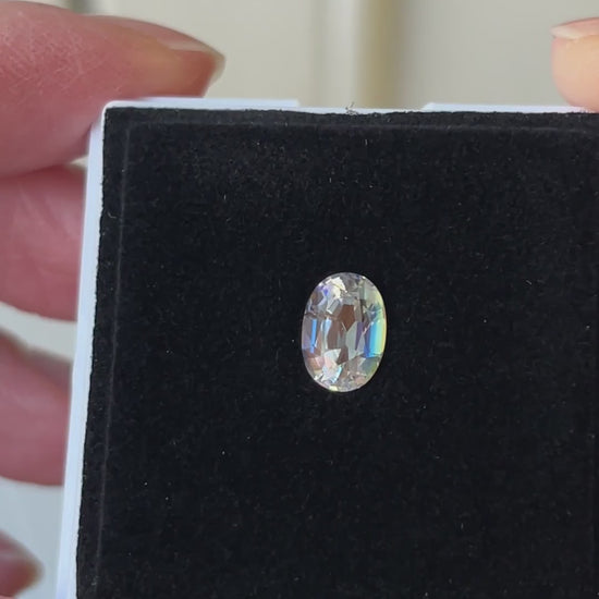 Rainbow Moonstone 1.32ct