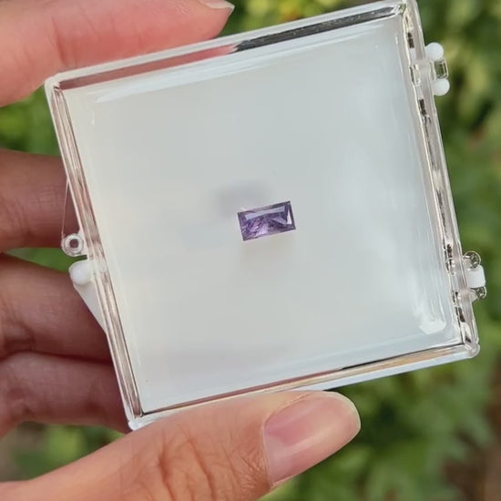 Color-Change Sapphire 1.40ct