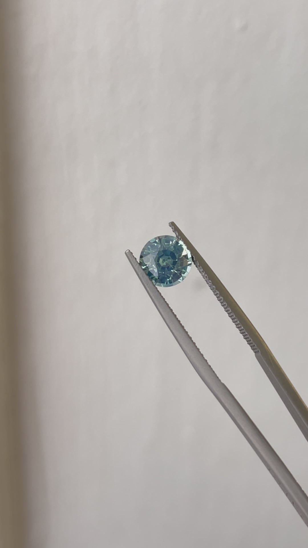 Teal Sapphire 1.47ct